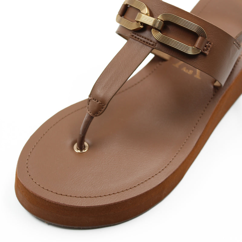 CUSHIONED BUCKLE DETAIL SANDALS