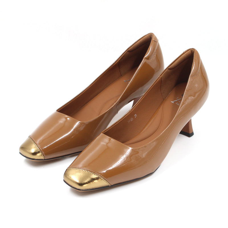 Golden tip detail heels